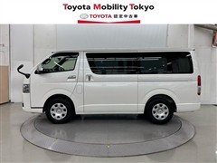 ハイエースV S-GLダークP2