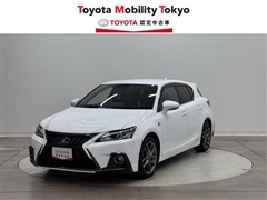 CT200h Fスポーツ