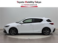CT200h Fスポーツ
