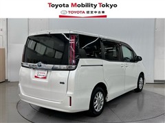 ノア ハイブリッド X