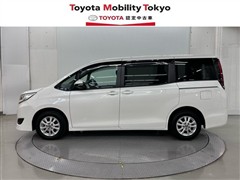ノア ハイブリッド X