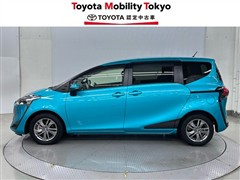 シエンタHV ファンベースG クエロ