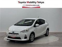 トヨタ　アクア S