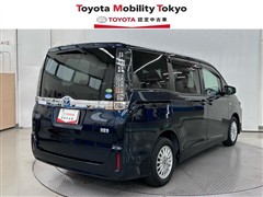 ヴォクシー ハイブリッド V