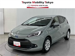 トヨタ アクア X