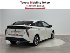 プリウスAプレミアムツーリングセレ