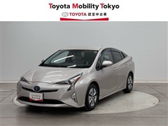 トヨタ プリウス A プレミアム