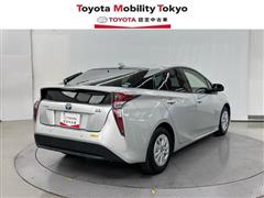 プリウス S セーフティプラス