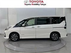 セレナ E-パワー ハイウェイスターV