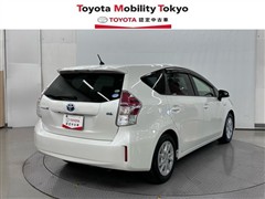 プリウスアルファ S