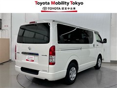 ハイエースV SーGLダークP2