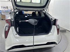 プリウスAジョシュセキカイテンB