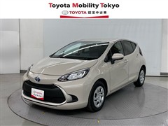 トヨタ　アクア G