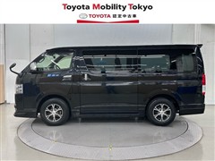 ハイエースV SーGLダークP2