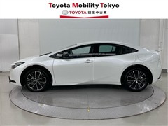 プリウス Z