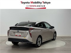 プリウス A プレミアムツーリング