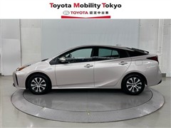 プリウス A