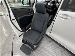 ノアX ジョシュセキリフトアップ