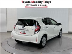 アクア Sスタイルブラック