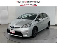 トヨタ プリウス S