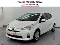 トヨタ　アクア G