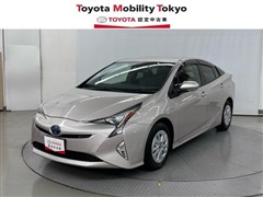 プリウス Sセーフティープラス