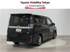 ヴォクシーHV ZSキラメキ