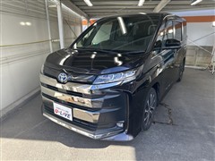 トヨタ ノア HV S-Z