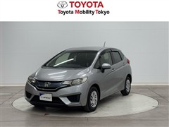 フィット 13G Fパッケージ