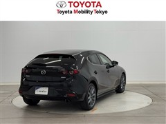 MAZDA3 FASTBACK
