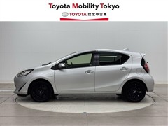 アクア S スタイルブラック