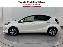 アクア Sスタイルブラック
