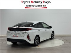 プリウスPHV A