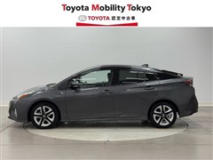 プリウス A プレミアムツーリング