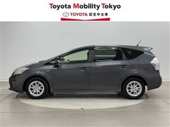 プリウスアルファ S