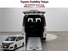トヨタ エスクァイアWEL Xiサイドリフト1