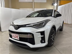 トヨタ　C-HR HV S GRスポーツ