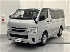 ハイエースバン