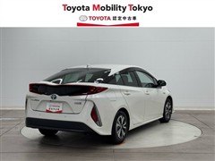 プリウスPHV A