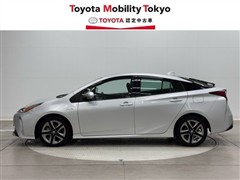 プリウス A プレミアムツーリング