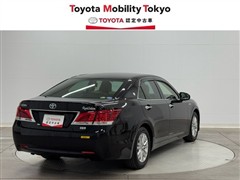 クラウンロイヤル HV ロイヤルサルーン