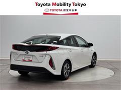 プリウスPHV A