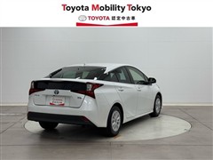 プリウス Sセーフティプラス2