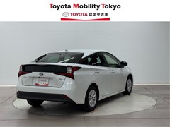 プリウス S セーフティプラス2