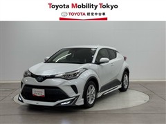 トヨタ C-HR S