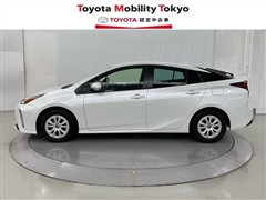 プリウスS セーフティープラス2