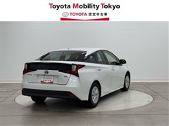 プリウスS セーフティープラス2