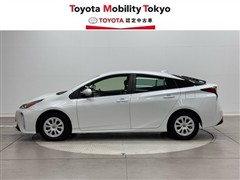 プリウスS セーフティープラス2