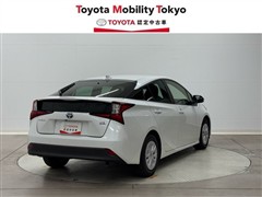 プリウス Sセーフティプラス2