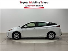 プリウス Sセーフティプラス2